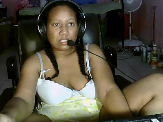 Eirondra-valeen's BongaCams show and profile
