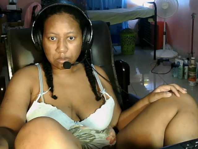 Eirondra-valeen's BongaCams show and profile