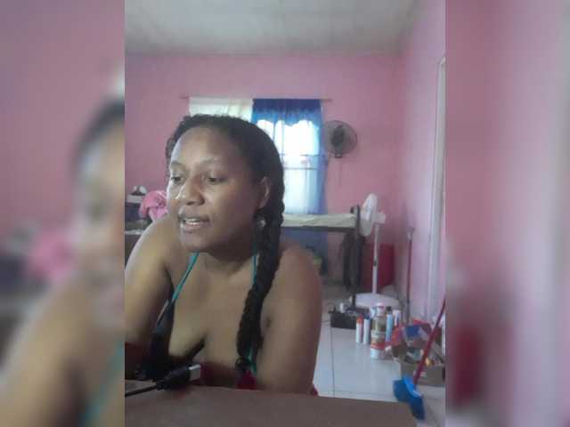 Eirondra-valeen Live Cam on BongaCams