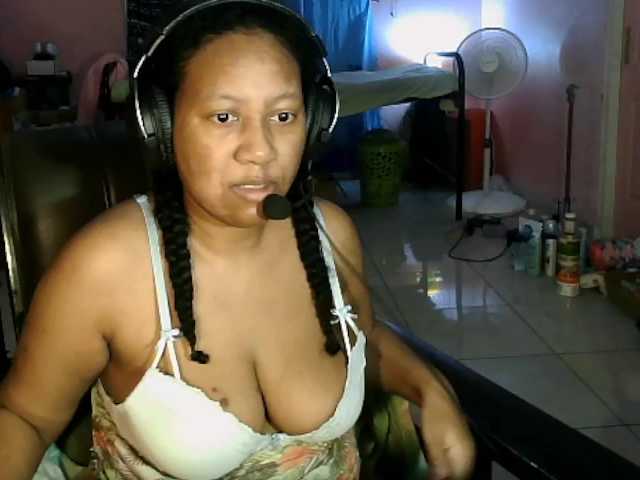Eirondra-valeen's BongaCams show and profile
