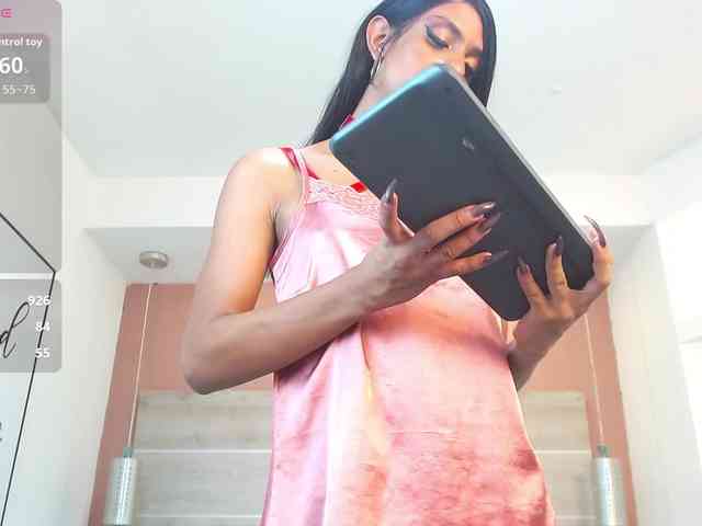 HOTTIE-SKY Live Webcam on BongaCams