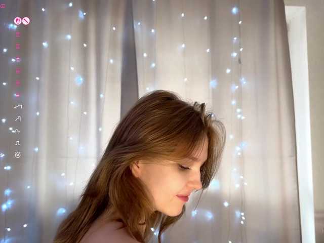 CalandraGalapon's BongaCams show and profile