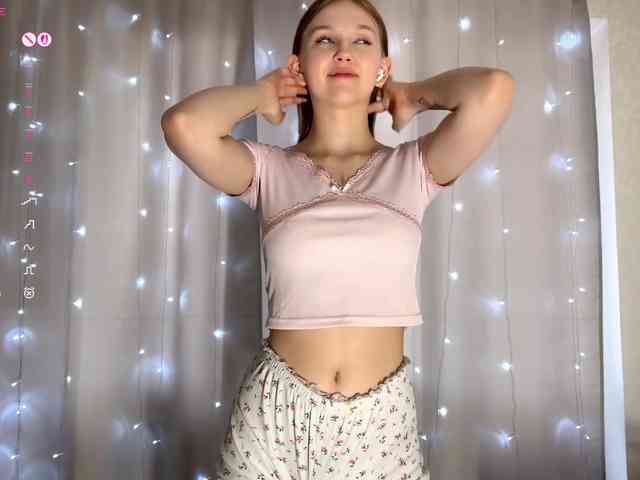 CalandraGalapon Live Webcam on BongaCams