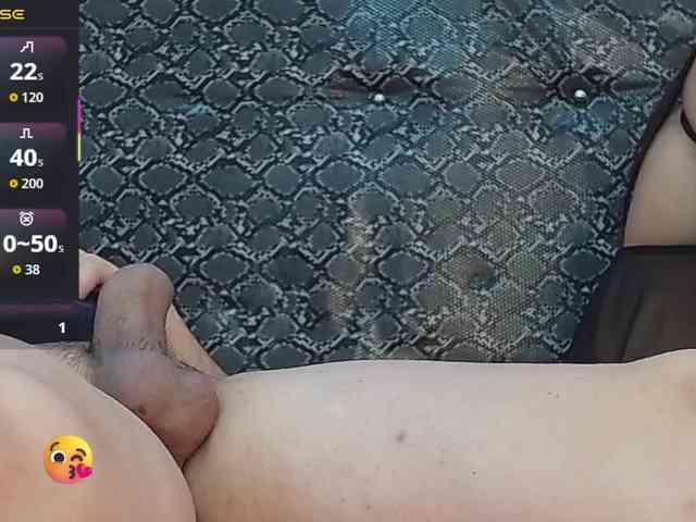 latincute25 latincute25