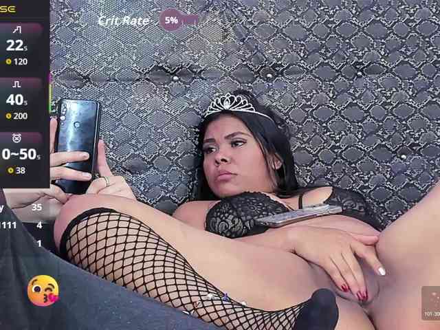 latincute25 latincute25