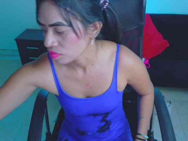 VALERIADANIELS VALERIADANIELS