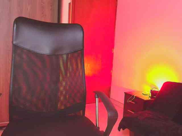 VALERIADANIELS VALERIADANIELS