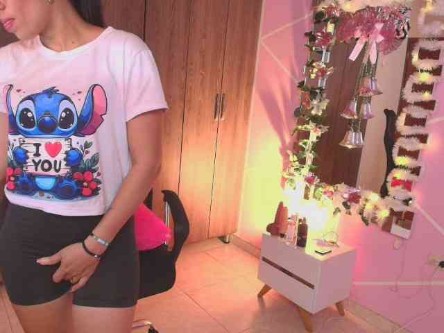 VALERIADANIELS VALERIADANIELS