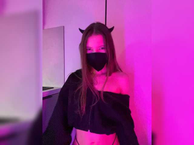 DevilBaby's BongaCams show and profile