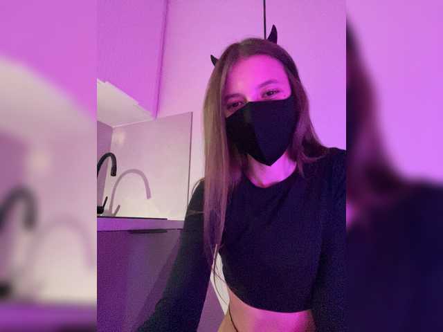 DevilBaby's BongaCams show and profile