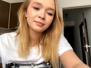 HerminiaLanting Porn Show