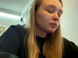 HerminiaLanting Porn Show