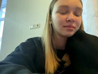 HerminiaLanting Porn Show