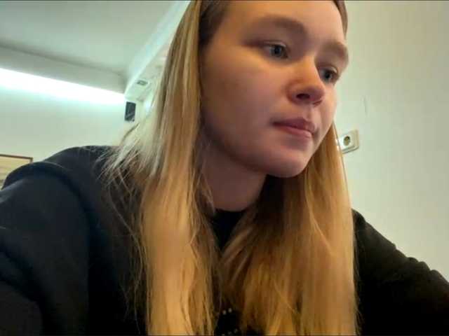HerminiaLanting's BongaCams show and profile
