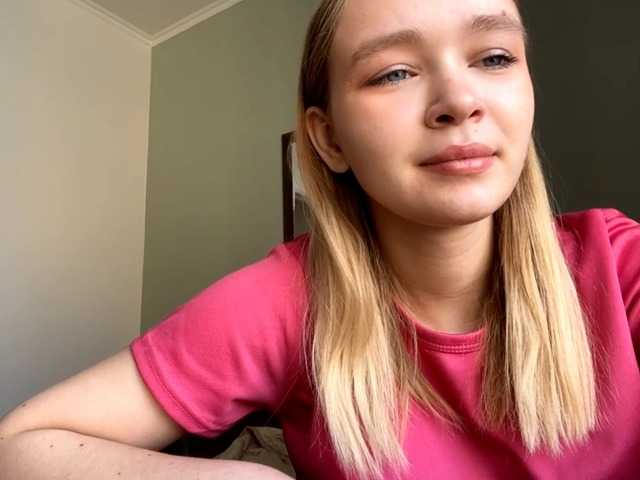 HerminiaLanting's BongaCams show and profile