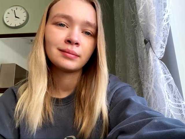 HerminiaLanting's BongaCams show and profile