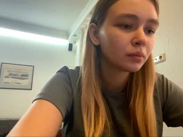 HerminiaLanting's BongaCams show and profile