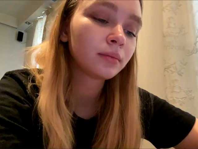 HerminiaLanting's BongaCams show and profile