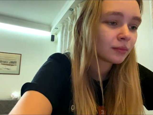 HerminiaLanting's BongaCams show and profile