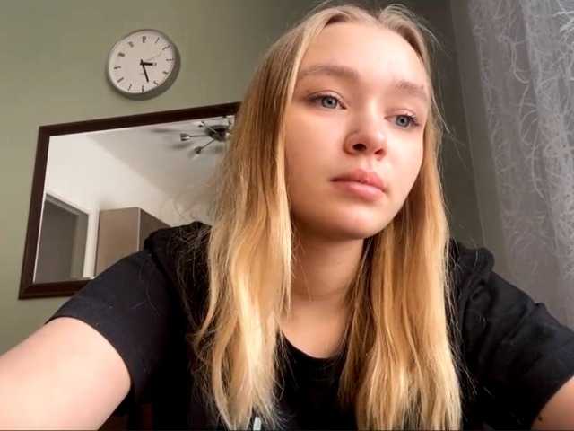 HerminiaLanting's BongaCams show and profile