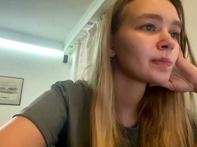 HerminiaLanting's BongaCams show and profile