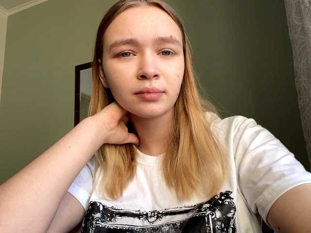 HerminiaLanting's BongaCams show and profile