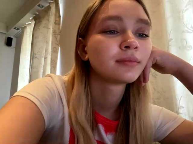 HerminiaLanting's BongaCams show and profile