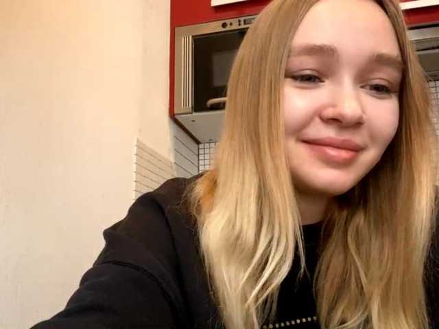 HerminiaLanting from BongaCams is Freechat