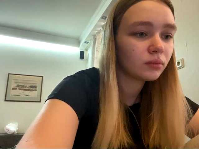 HerminiaLanting's BongaCams show and profile