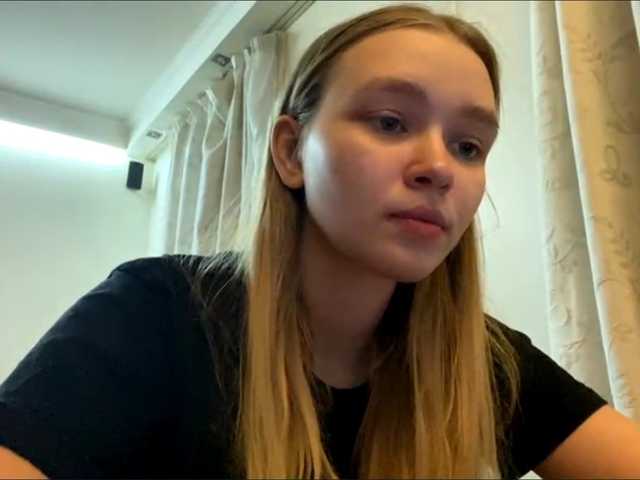 HerminiaLanting's BongaCams show and profile