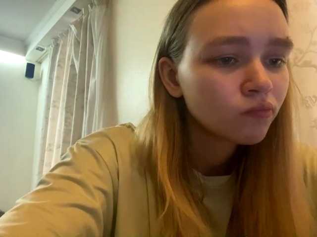 HerminiaLanting's BongaCams show and profile