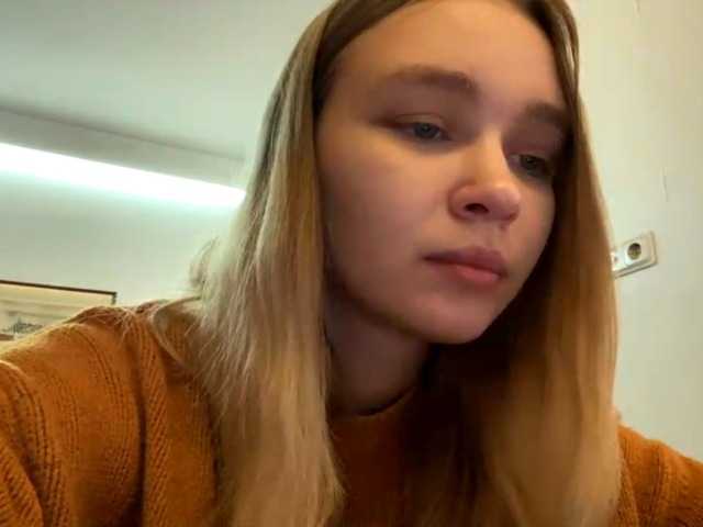 HerminiaLanting's BongaCams show and profile