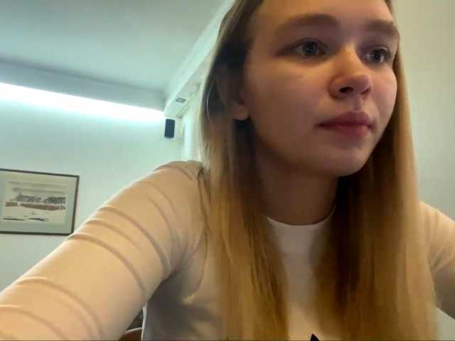 HerminiaLanting's BongaCams show and profile