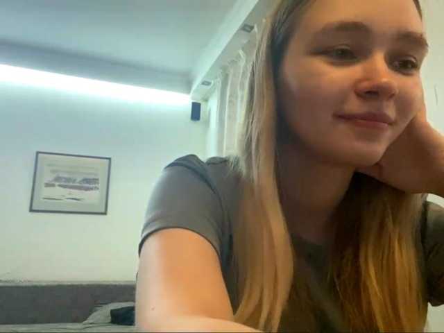 HerminiaLanting's BongaCams show and profile