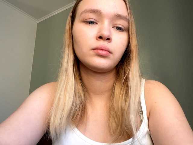 HerminiaLanting's BongaCams show and profile