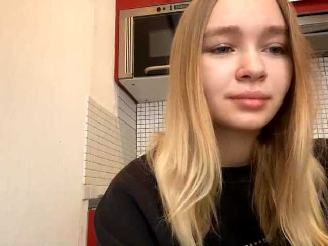 HerminiaLanting's BongaCams show and profile