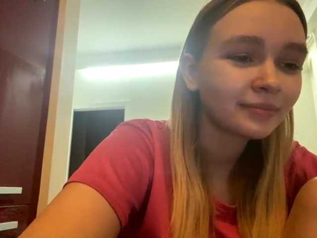 HerminiaLanting's BongaCams show and profile