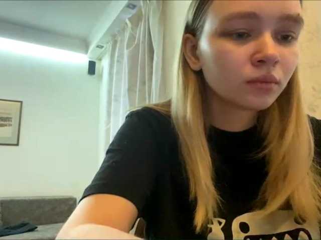 HerminiaLanting's BongaCams show and profile