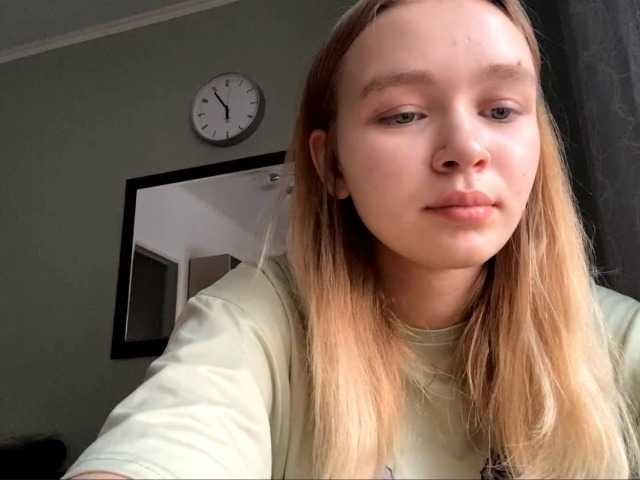 HerminiaLanting's BongaCams show and profile