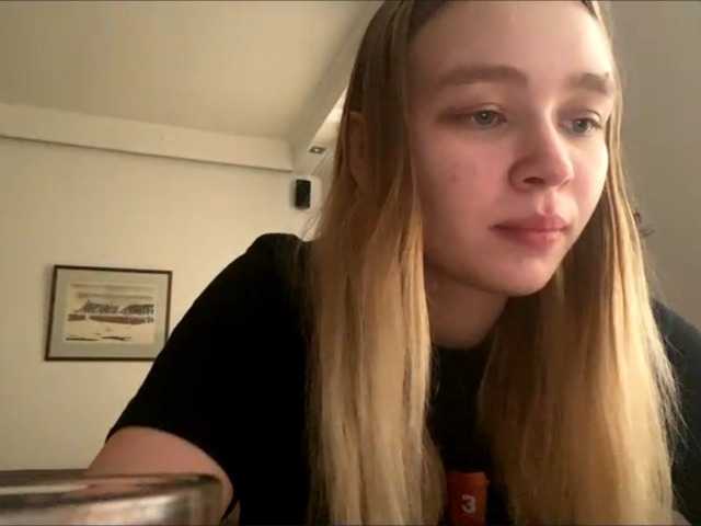 HerminiaLanting's BongaCams show and profile