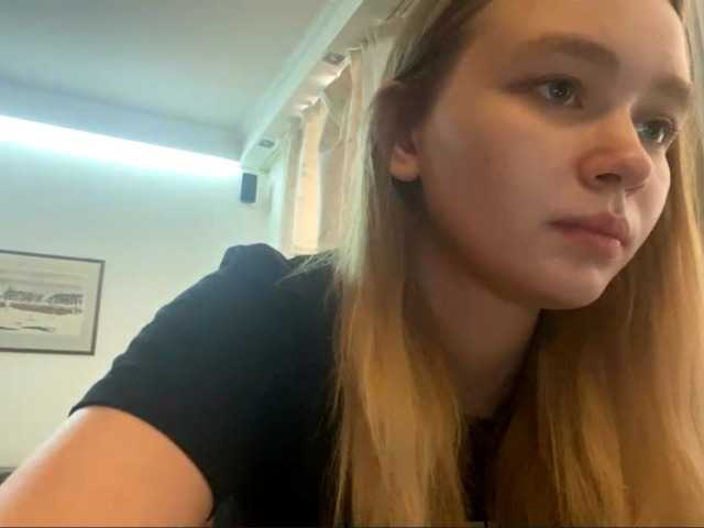 HerminiaLanting's BongaCams show and profile