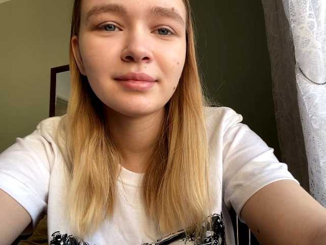 HerminiaLanting's BongaCams show and profile