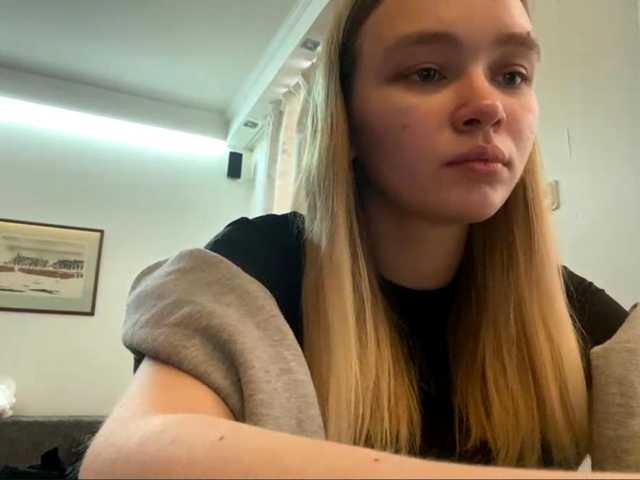 HerminiaLanting's BongaCams show and profile