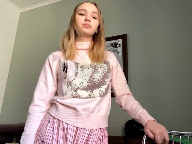 HerminiaLanting's BongaCams show and profile