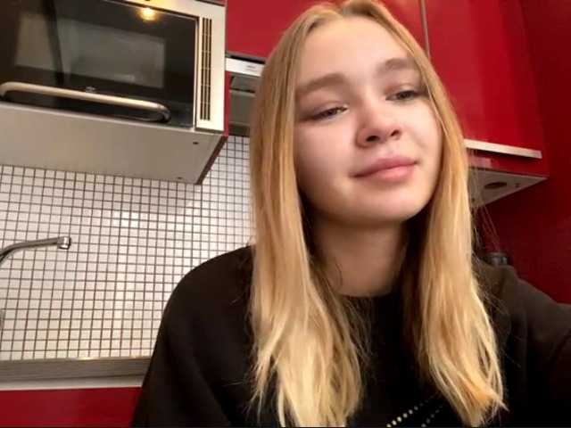 HerminiaLanting's BongaCams show and profile