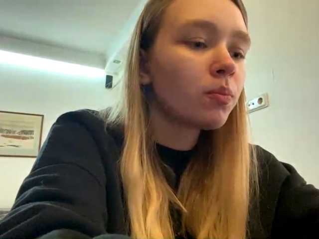 HerminiaLanting's BongaCams show and profile