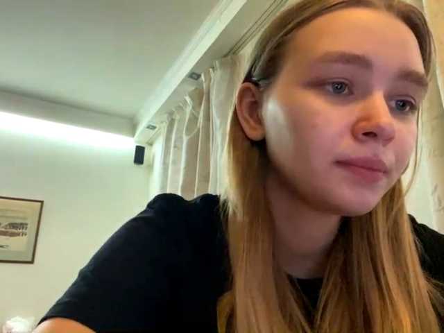 HerminiaLanting's BongaCams show and profile