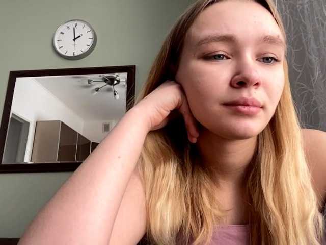 HerminiaLanting's BongaCams show and profile