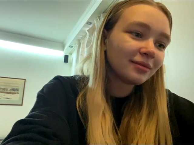 HerminiaLanting's BongaCams show and profile