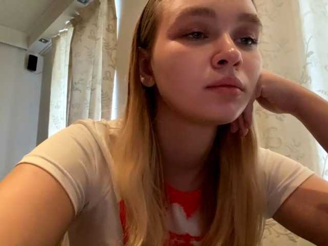 HerminiaLanting's BongaCams show and profile